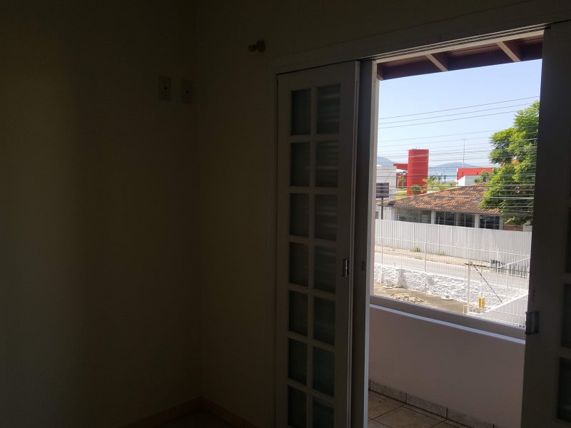 Casa à venda Praia Comprida com 320m² e 5 quartos por R$ 950.000 - 136958582-20190223-110624.jpg