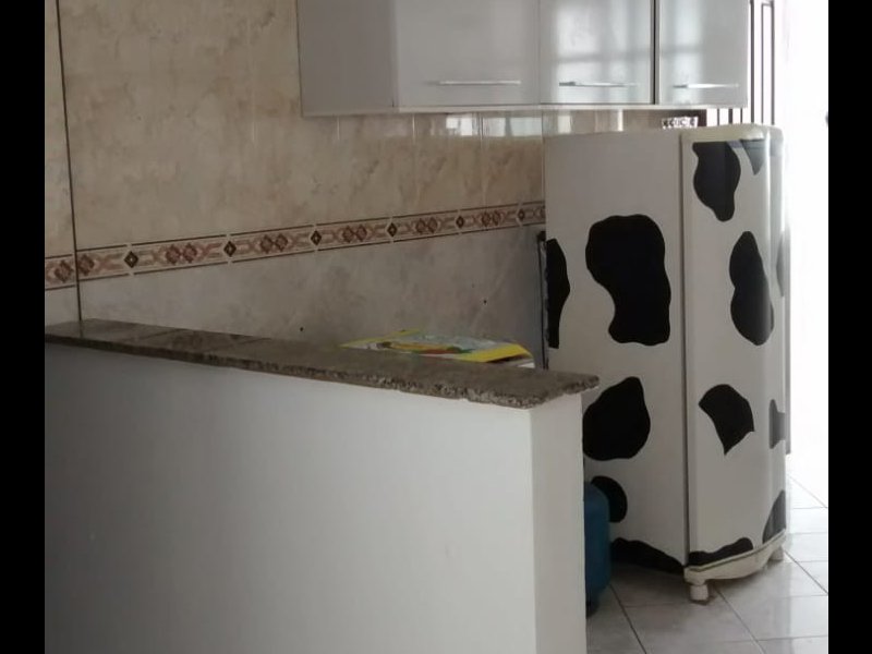 Casa de condomínio à venda Tupi com 44m² e 1 quarto por R$ 155.000 - 2091272779-bancada-cozinha.jpg