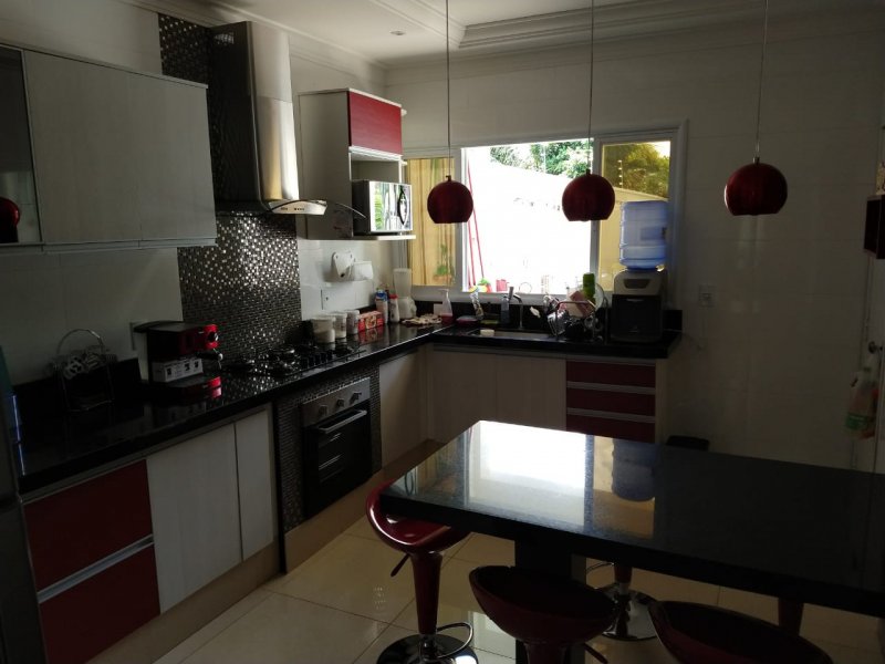 Casa à venda CENTRO com 420m² e 4 quartos por R$ 980.000 - 2000997765-24.jpg
