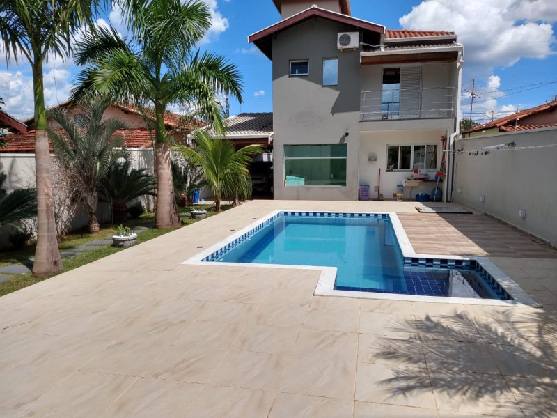 Casa à venda CENTRO com 420m² e 4 quartos por R$ 980.000 - 252567789-04.jpg