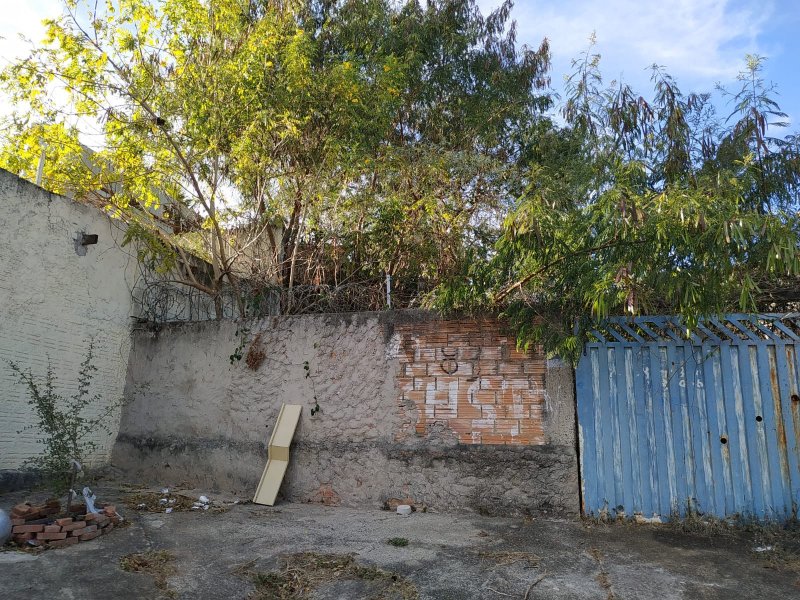 Terreno à venda Dona Edith Campos Fávero com 200m² e 1 quarto por R$ 185.000 - 1130164071-casa-paulinia-vista-frontal-ii.jpeg