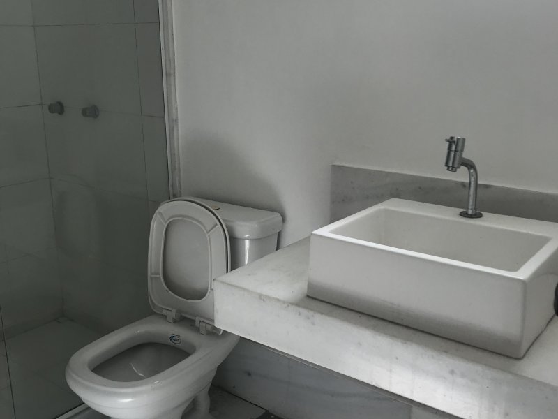 Comercial à venda Centro com 40m² e  quartos por R$ 550 - 695940681-412f090e-0fe7-4415-94da-7a271c58670c.jpeg