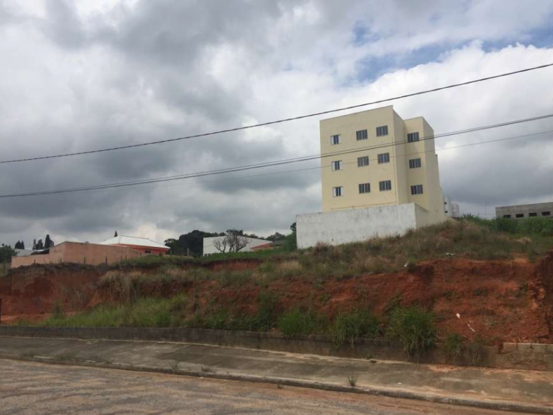 Terreno à venda Jardim do Paço com 360m² e  quartos por R$ 300.000 - 600778990-clara-nunes-k7-e-k8.png