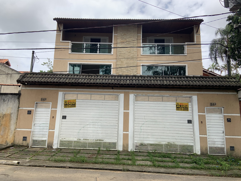 Casa à venda Praia Azul com 360m² e 4 quartos por R$ 780.000 - e6435b9d-5529-4421-a258-4d70c8fe0ca1.jpeg