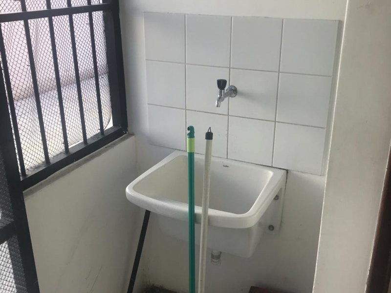 Casa à venda Itapuã com 575m² e 4 quartos por R$ 720.000 - 1600372694-whatsapp-image-2019-03-12-at-17.jpeg