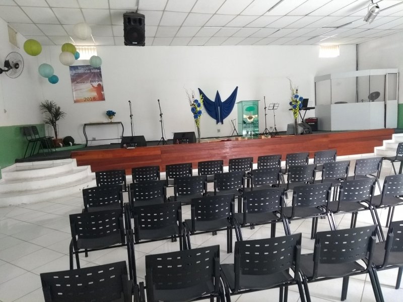 Comercial à venda Engenheiro Neiva com 1000m² e  quartos por R$ 500.000 - 386776648-salao-interno.jpg