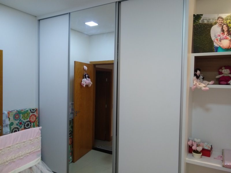 Casa à venda Jaraguá com 240m² e 3 quartos por R$ 390.000 - 1976768541-img-20190320-180203954.jpg