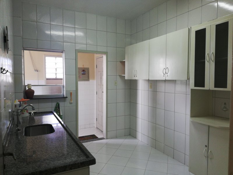 Apartamento à venda Centro com 135m² e 1 quarto por R$ 220.000 - 350740938-img-20190310-071001-burst002.jpg