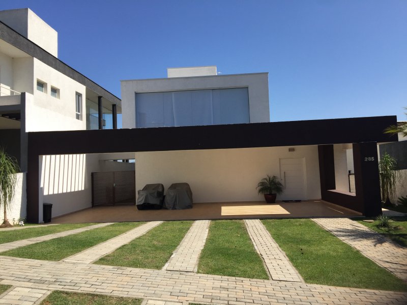 imóvel com 364m² - Tanque - Atibaia