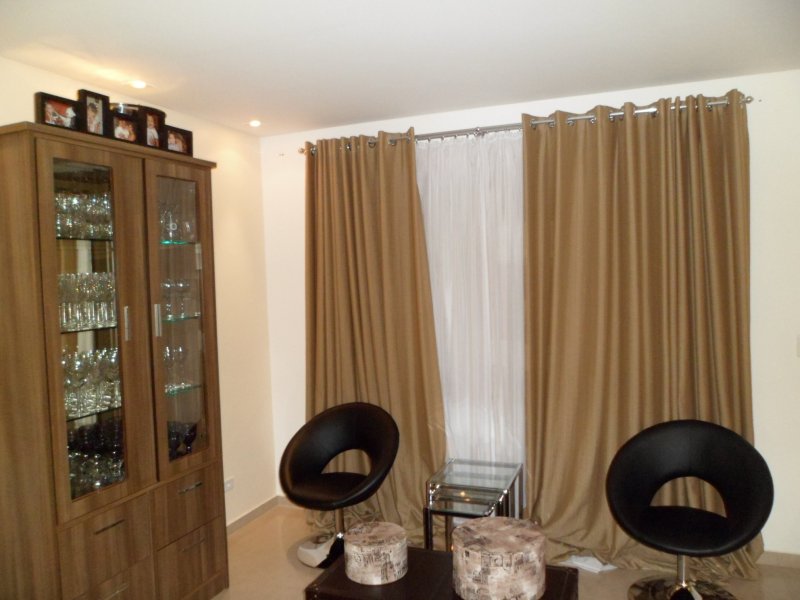Casa de condomínio à venda vila santo antônio do portão com 150m² e 3 quartos por R$ 560.000 - 1137762586-sala-bar.JPG