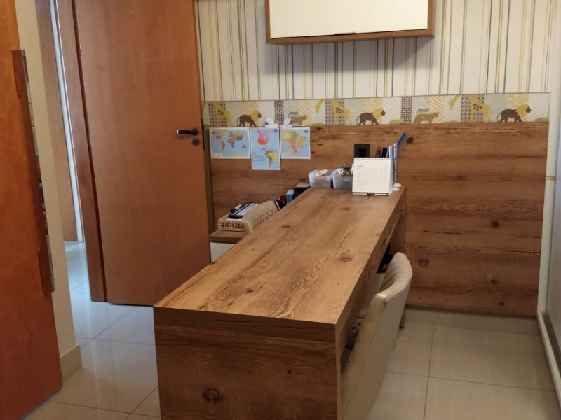 Apartamento à venda Setor Bela Vista com 143m² e 4 quartos por R$ 735.000 - 1558237345-escritorio-mesa.jpg