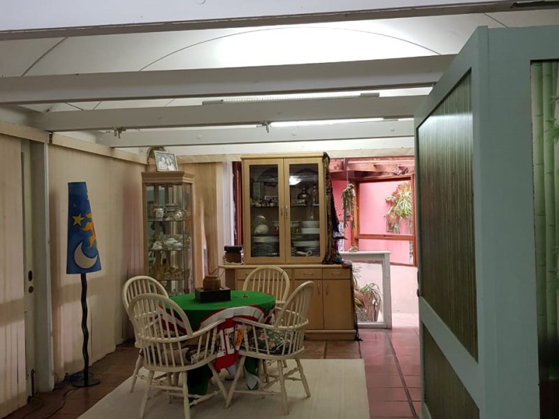 Casa de condomínio à venda Condomínio Iolanda com 340m² e 2 quartos por R$ 2.900.000 - 1581949824-37-sala-intima-2.jpg