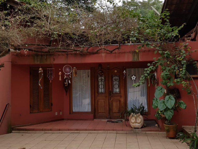 Casa de condomínio à venda Condomínio Iolanda com 340m² e 2 quartos por R$ 2.900.000 - 1768766694-16-fachada-1.jpg