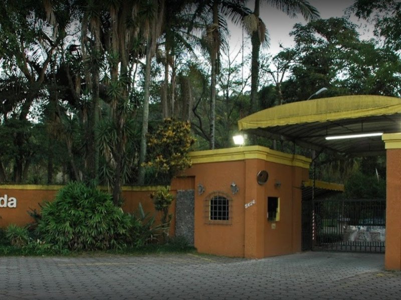 Casa de condomínio à venda Condomínio Iolanda com 340m² e 2 quartos por R$ 2.900.000 - 1862419702-2-entrada-do-condominio.jpg