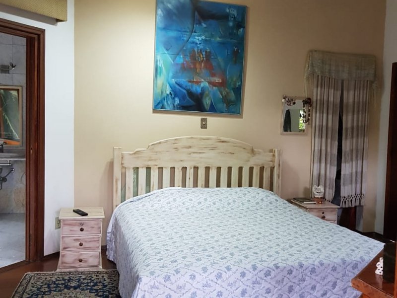 Casa de condomínio à venda Condomínio Iolanda com 340m² e 2 quartos por R$ 2.900.000 - 359434093-51suite-principal-2.jpg