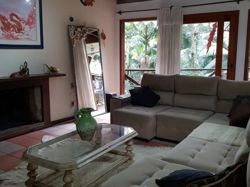 Casa de condomínio à venda Condomínio Iolanda com 340m² e 2 quartos por R$ 2.900.000 - 582136503-29-sala-lareira-5.jpg