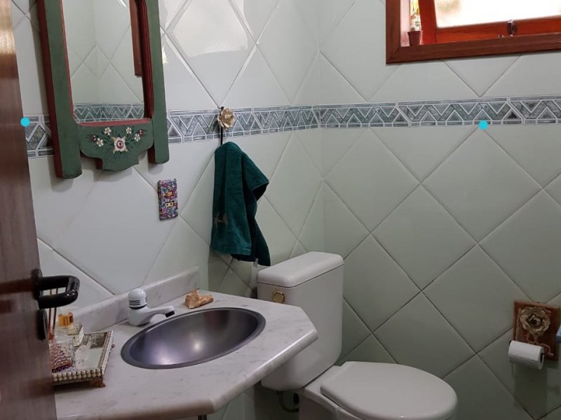 Casa de condomínio à venda Condomínio Iolanda com 340m² e 2 quartos por R$ 2.900.000 - 689736517-36-lavabo.jpg