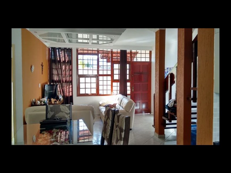 Casa à venda Indaiá com 102m² e 3 quartos por R$ 400.000 - 228145929-foto-casa-1.jpg