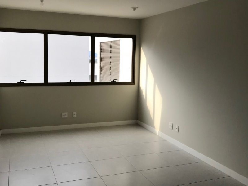 Comercial à venda Trindade com 26m² e  quartos por R$ 230.000 - 2017011815-img-6394.jpg