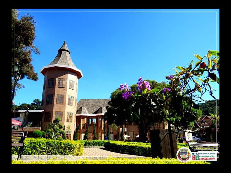 Comercial à venda Centro com 210m² e  quartos por R$ 390.000 - 1230008510-whatsapp-image-2018-08-23-at-08.jpeg