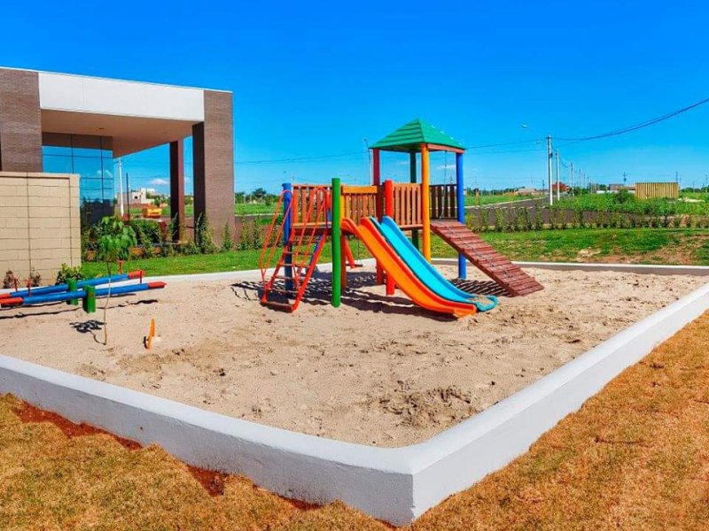 Terreno à venda Jd Salto Grande com 300m² e  quartos por R$ 104 - 1474146780-fb-img-1548372228791.jpg