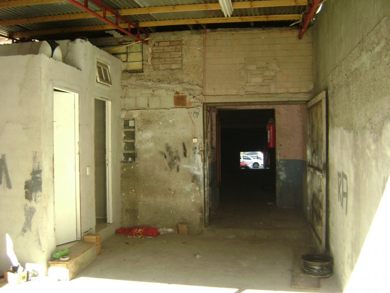 Comercial à venda Farroupilha com 244m² e  quartos por R$ 740.000 - 660405114-dsc04834.JPG