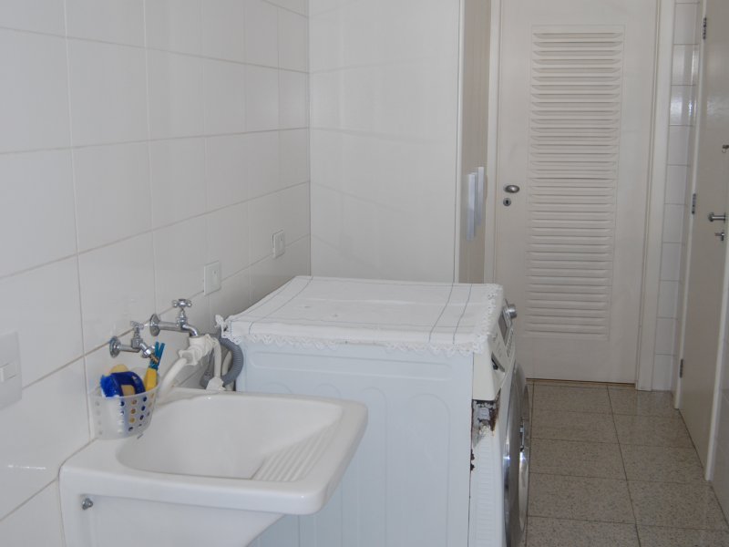 imóvel com 330m² - Mossunguê - Curitiba