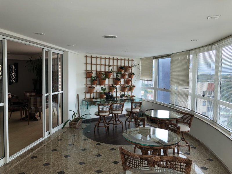 imóvel com 330m² - Mossunguê - Curitiba