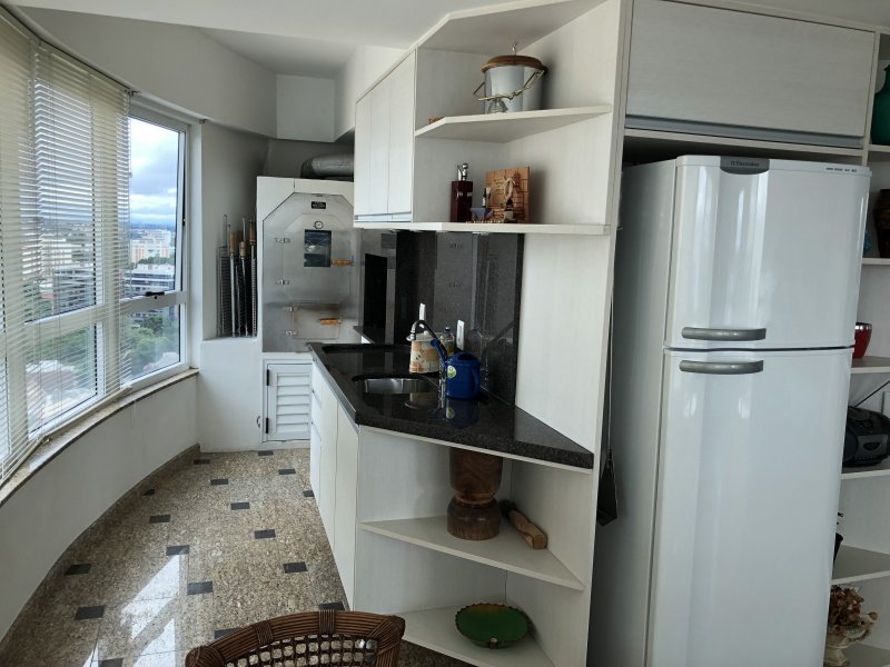 imóvel com 330m² - Mossunguê - Curitiba