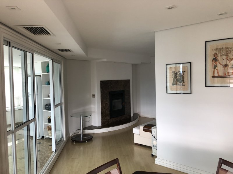 imóvel com 330m² - Mossunguê - Curitiba