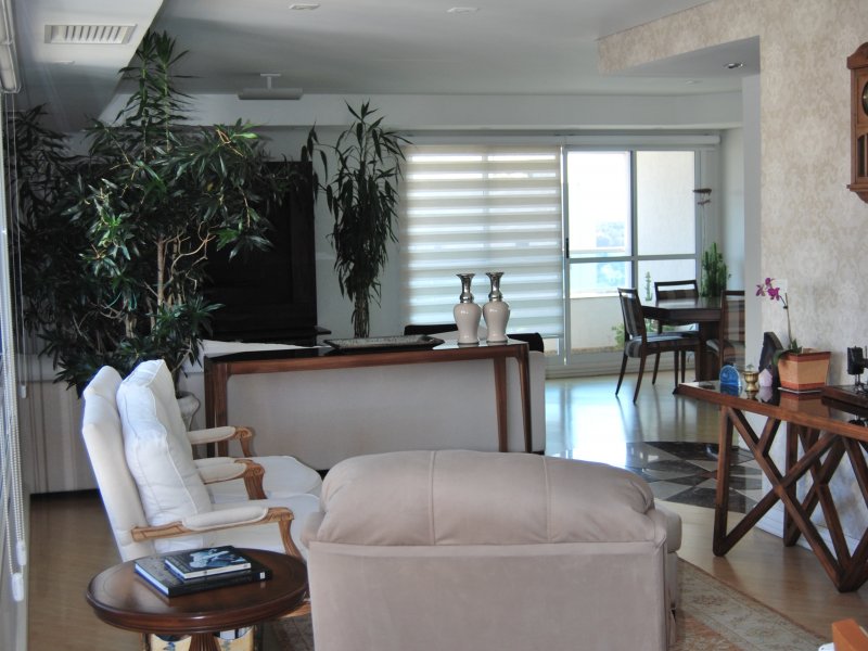 imóvel com 330m² - Mossunguê - Curitiba