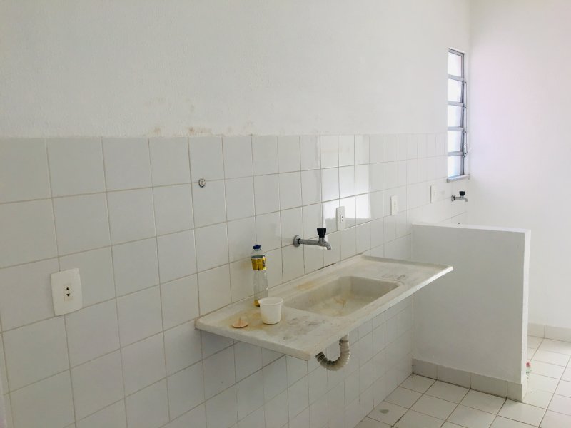 Apartamento à venda Abrantes com 60m² e 2 quartos por R$ 160.000 - 1629945037-7f49407b-8f1e-4795-a9de-b4081332010f.jpeg