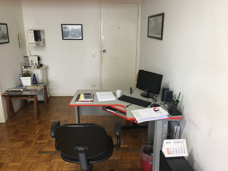 Comercial à venda Centro com 32m² e  quartos por R$ 150.000 - 2124941506-img-9703.JPG