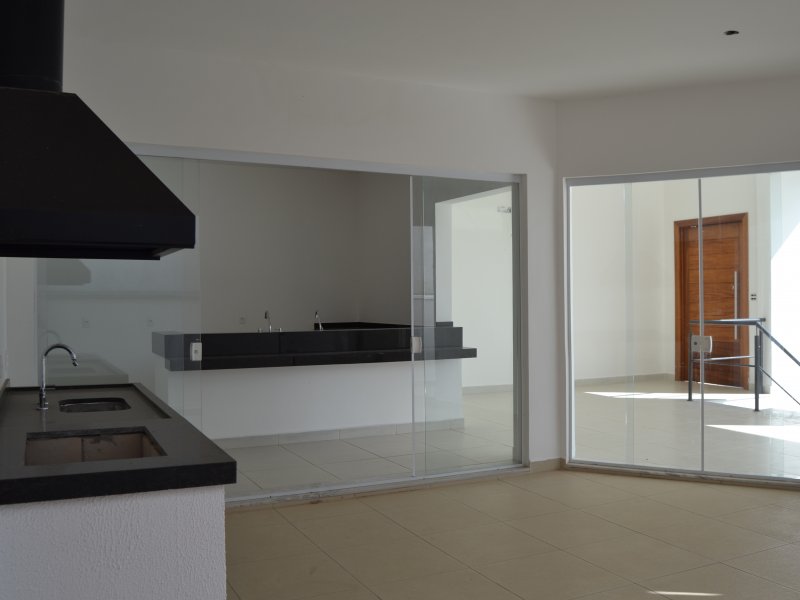 Casa de condomínio à venda Jardim do Paço com 230m² e 4 quartos por R$ 655.000 - 703162573-portal-da-primavera-34.JPG