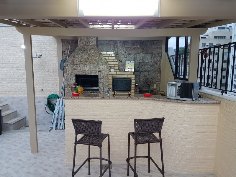Cobertura à venda Freguesia (Jacarepaguá) com 305m² e 4 quartos por R$ 1.300.000 - 510395838-churrasqueira-espaco-gourmet.jpg