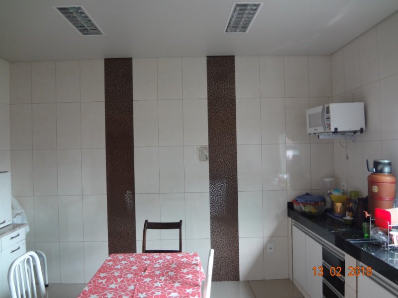 Casa à venda Novo Riacho com 240m² e 2 quartos por R$ 430.000 - 1717198323-img-20190324-wa0046.jpg