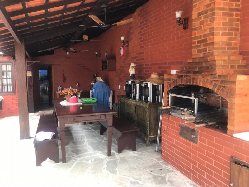 Casa à venda Vargem Pequena com 528m² e 4 quartos por R$ 1.100.000 - 104892129-93be809b-8925-4cb1-a6ea-96cb65221342.JPG