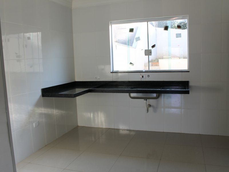 Casa à venda Vila Sao Joao com 108m² e 3 quartos por R$ 420.000 - 72332451-img-9391.JPG