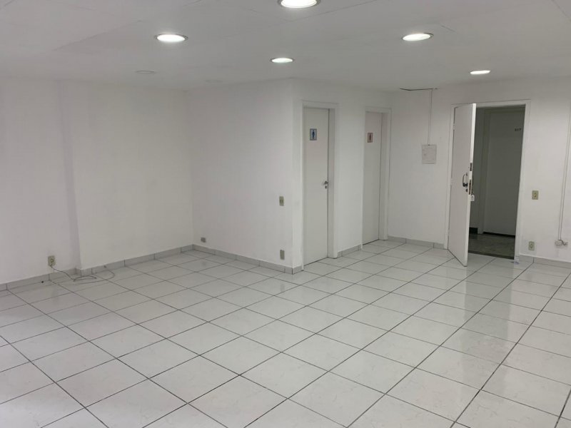 Comercial à venda Cerqueira César com 45m² e  quartos por R$ 472.000 - 1963450378-5127.jpeg