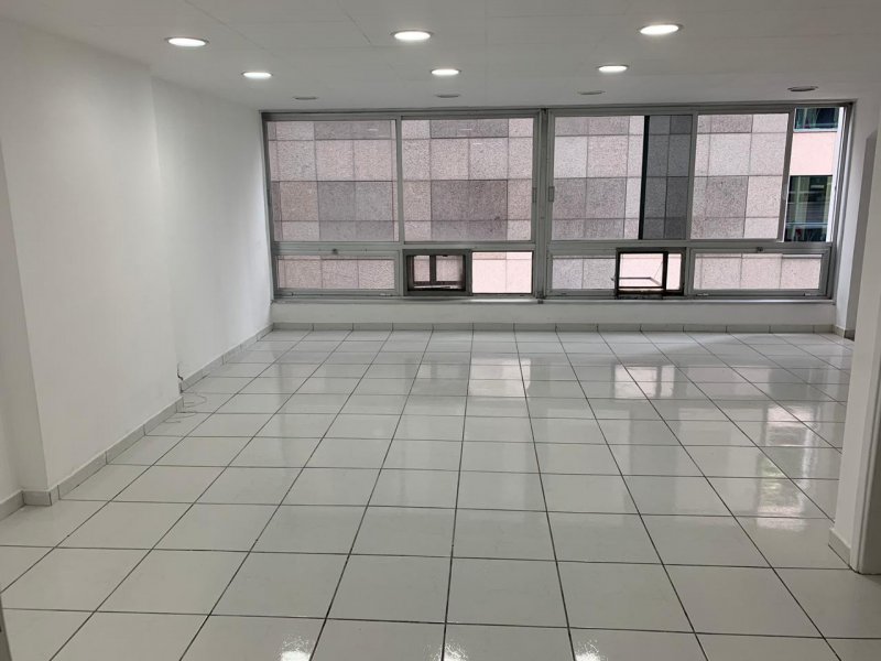 Comercial à venda Cerqueira César com 45m² e  quartos por R$ 472.000 - 417731623-5122.jpeg