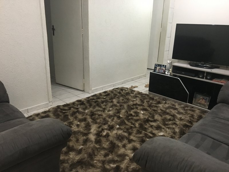 Apartamento à venda Jardim São João (Jaraguá) com 52m² e 2 quartos por R$ 125.000 - 2044812815-f944f468-5fcf-4843-8cf0-24f450337d0a.jpeg