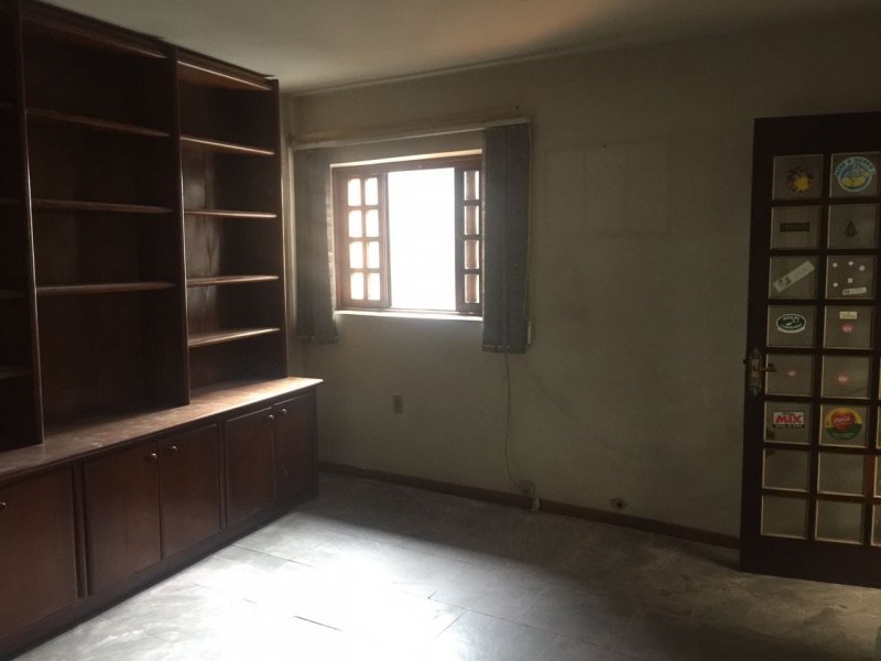 Casa à venda Jardim Santo Antoninho com 474m² e 5 quartos por R$ 620.000 - 189718930-c37cb8f0-4e55-4a25-998b-5bad70c0dc3d.jpeg
