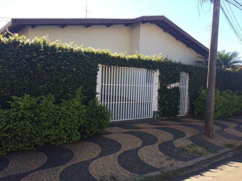 Casa à venda Taquaral com 396m² e 3 quartos por R$ 800.000 - 405940924-img-4820.JPG