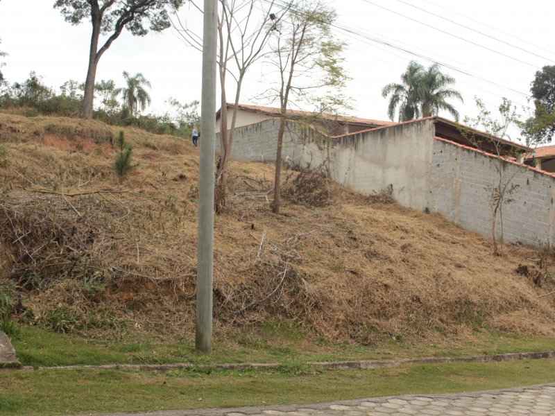 Terreno à venda Jardim San Ressore (Caucaia do Alto) com 800m² e  quartos por R$ 170.000 - 1263219011-img-3836.JPG