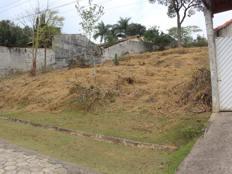 Terreno à venda Jardim San Ressore (Caucaia do Alto) com 800m² e  quartos por R$ 170.000 - 577897083-img-3830.JPG