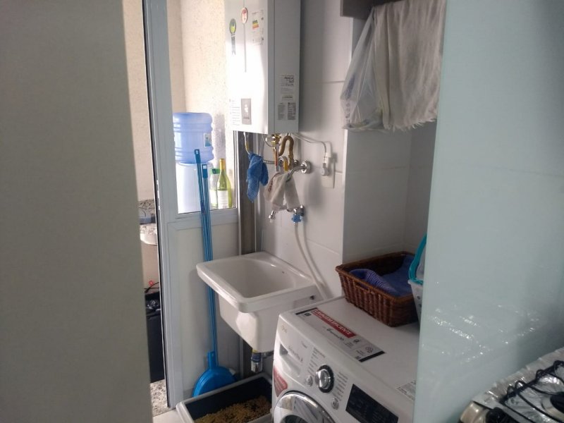Apartamento à venda Água Branca com 66m² e 3 quartos por R$ 460.000 - 1042467419-lavanderia.jpg
