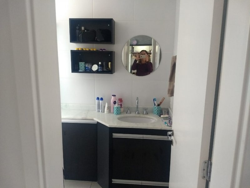 Apartamento à venda Água Branca com 66m² e 3 quartos por R$ 460.000 - 624218243-banheiro-suite-2-foto.jpg