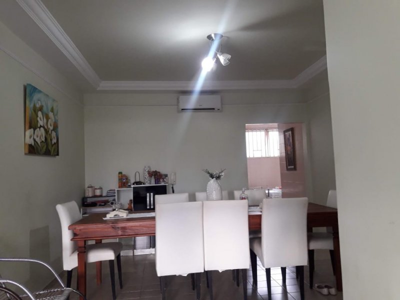 Apartamento à venda Cazeca com 132m² e 3 quartos por R$ 300.000 - 1316757800-25d7a701-9405-47ae-a523-da95210e5f1a.jpeg