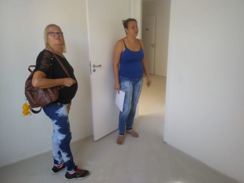 Apartamento à venda Del Castilho com 40m² e 2 quartos por R$ 115.000 - 574898943-whatsapp-image-2019-04-01-at-09.jpeg