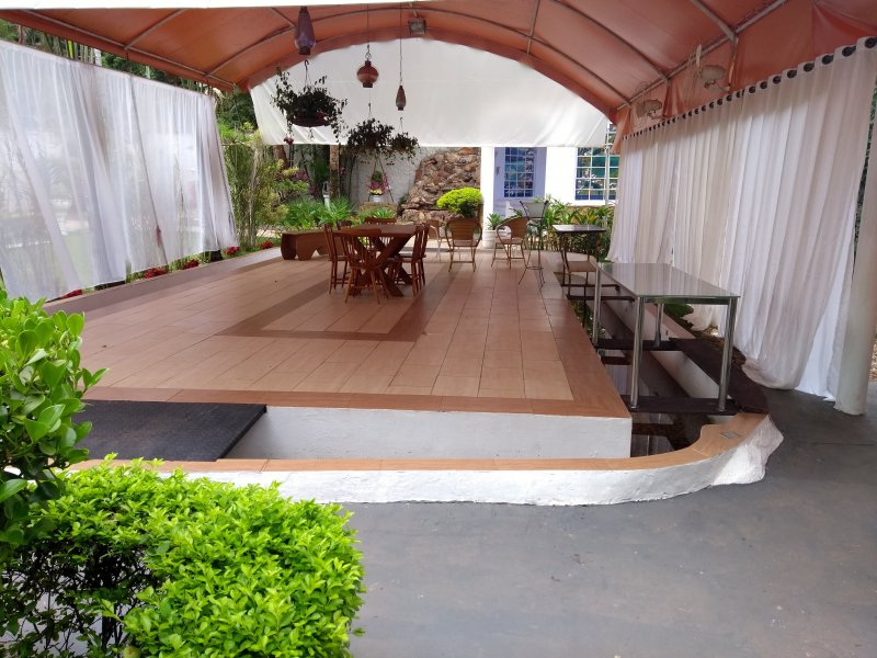 Comercial à venda Vila Santo Antônio com 220m² e  quartos por R$ 1.190.000 - 1683969804-img-20181219-111524328.jpg